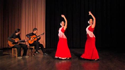  Entre Dos Aguas, una danza melancólica con aires de libertad